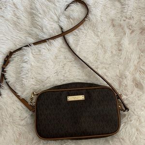 Michael Kors Crossbody